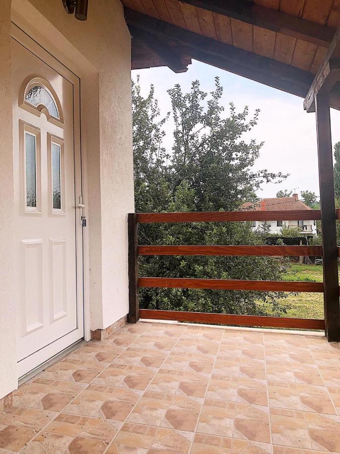 Apartman Sasa Banja Koviljača Exterior foto
